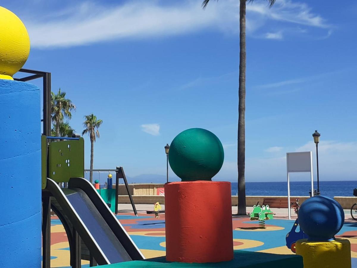 Centro Playa De Sabinillas Manilva Сан-Луїс-де-Сабінільяс Екстер'єр фото